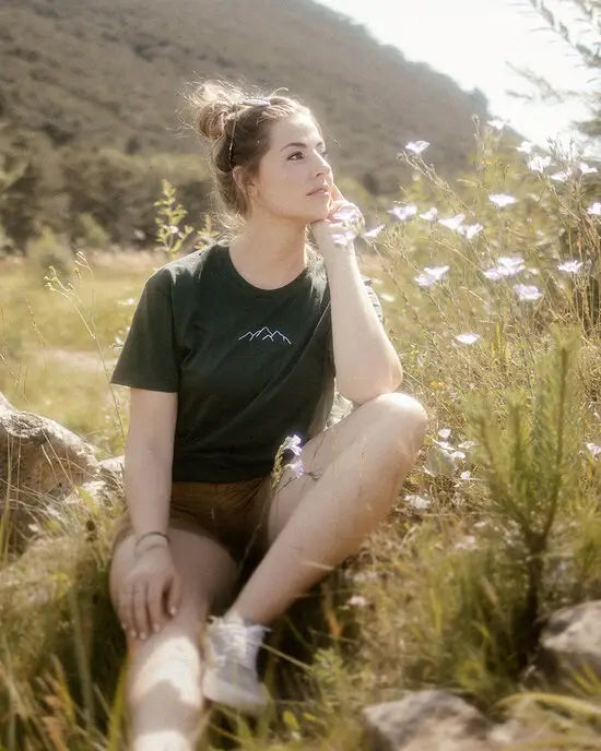 Boho T-Shirt - Bestickt- Berg - Trouver La Mode