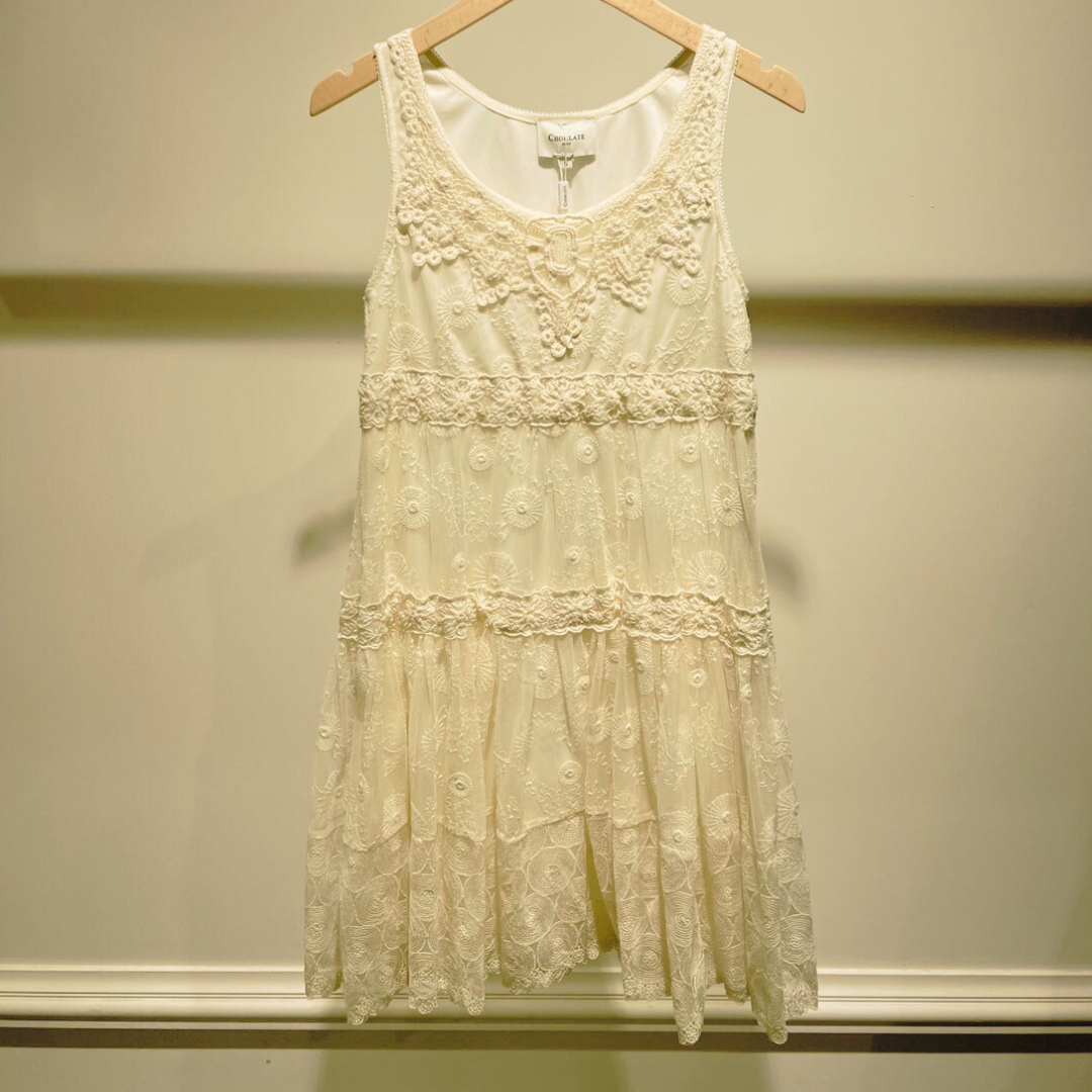 Romantisches Spitzenkleid - Trouver La Mode