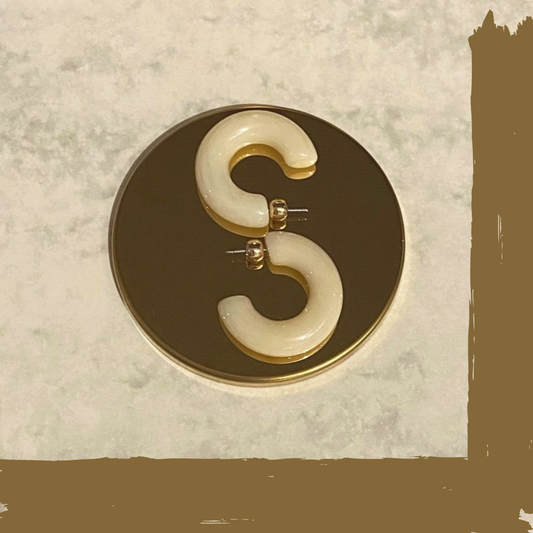 Ausgefallene Ohrringe mit Perlmutt-Muschel-Farbeffekt - Trouver La Mode