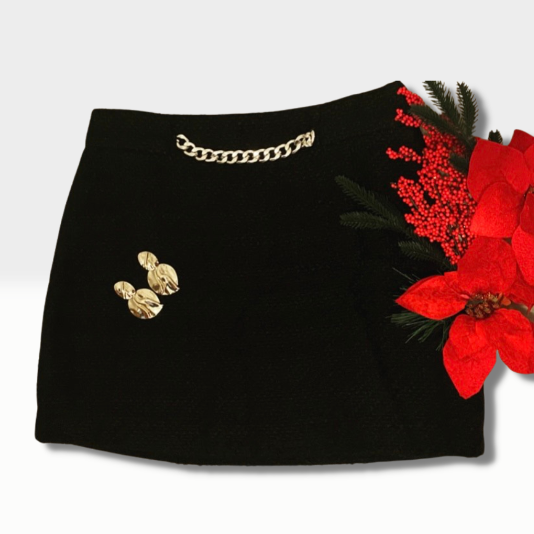 Schwarzer Rock mit Kettendetail - Trouver La Mode