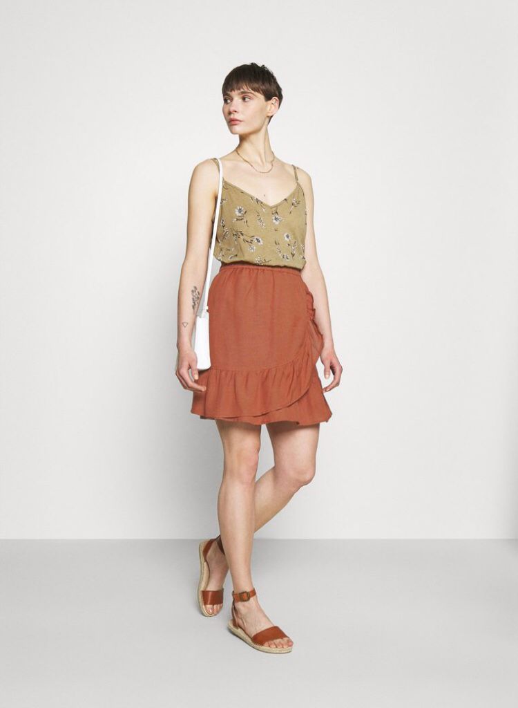 Terrakottafarbener Rock - Trouver La Mode