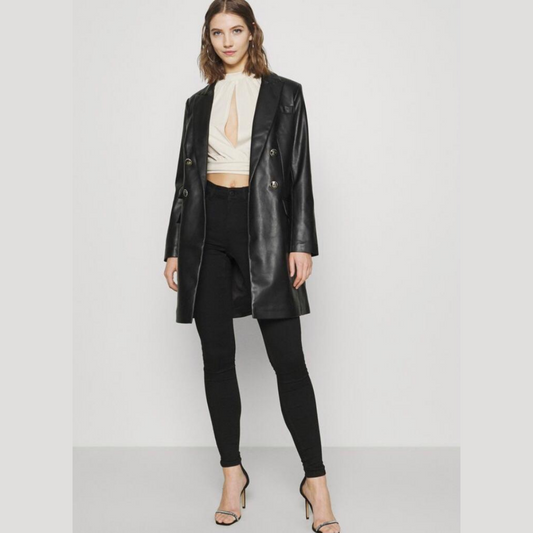 Weiße Langarmbluse mit Frontöffnung - Trouver La Mode